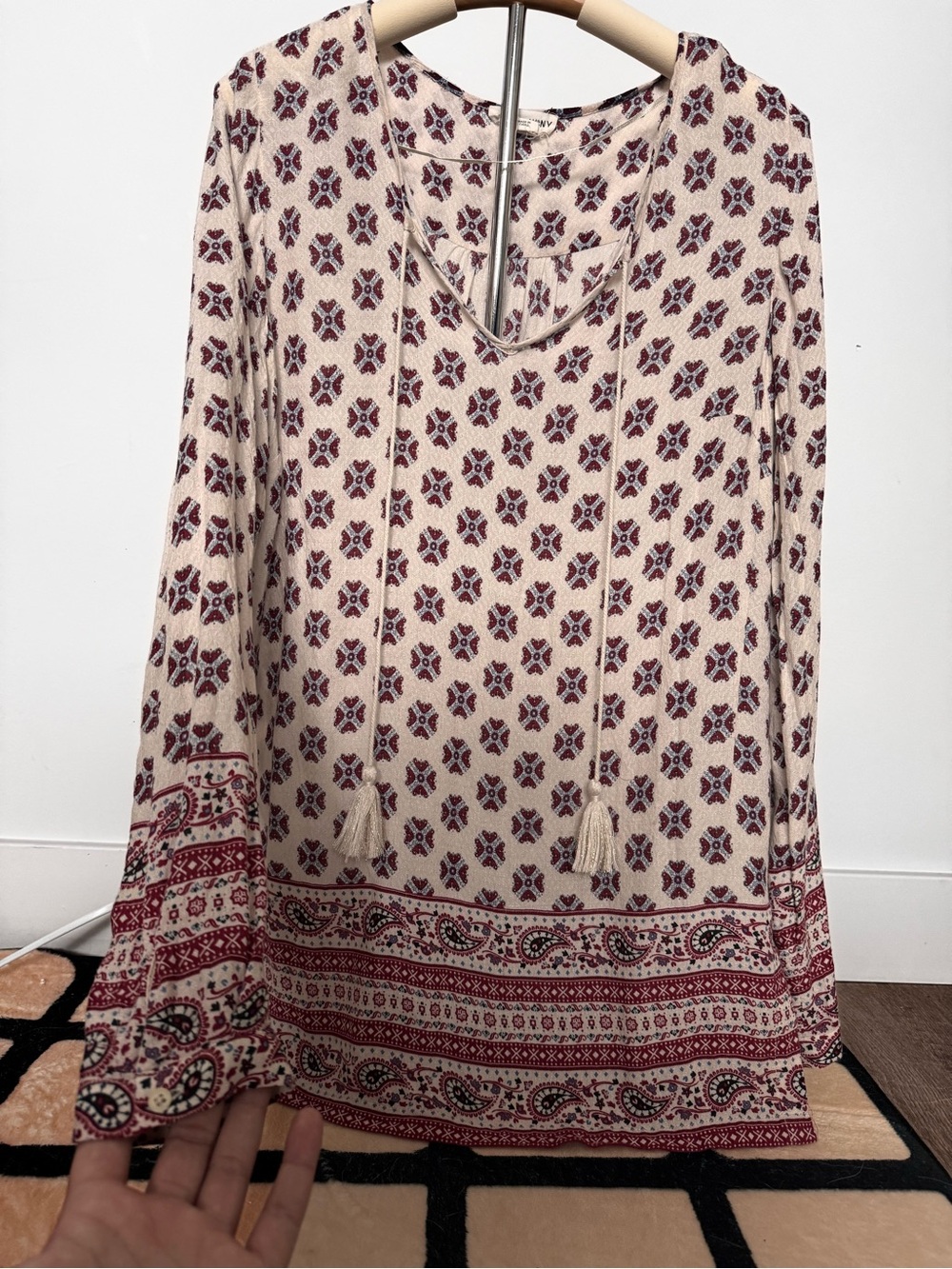 Boho Tassel V-Neck Long Sleeve Blouse in Cream and Burgundy - Picture 3 of 5